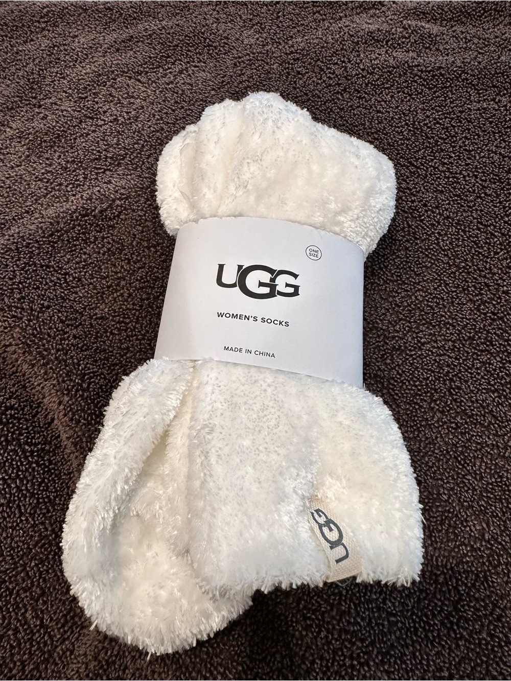 NWT UGG Women's Plush Cozy Socks - White